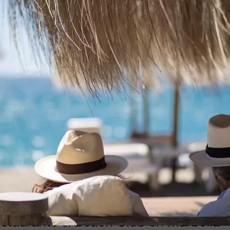 Alicate Beachfront - Luxury Apartment-1