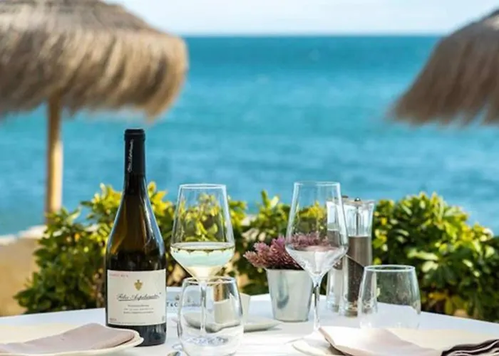 Alicate Beachfront - Luxury Apartment-1 Apartament *