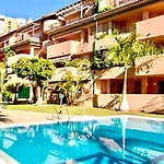 Alicate Beachfront - Luxury Apartment-1 Apartament *